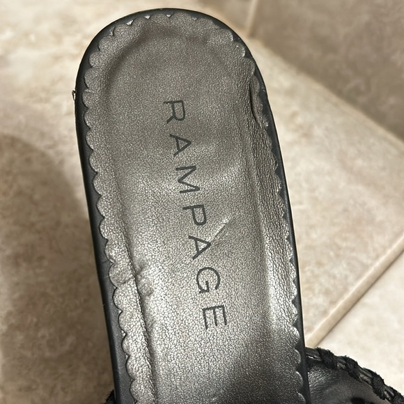 Size 9 rampage heeled sandals - Picture 5 of 6